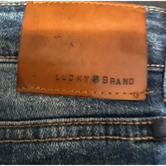 Girls Lucky Brand Distressed with holes Jeans Zoe Skinny 4 / 5 Denim - Picture 7 of 8